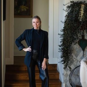 Meet your Posher, Julia